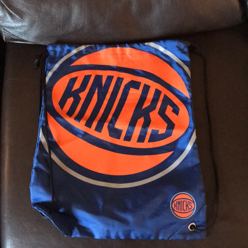 NY KNICKS drawstring bag